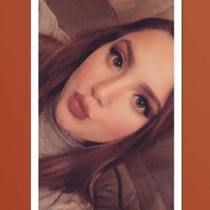 Meet your Posher, Marisa